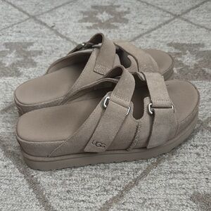 UGG Goldenstar Hi Slide Sandals